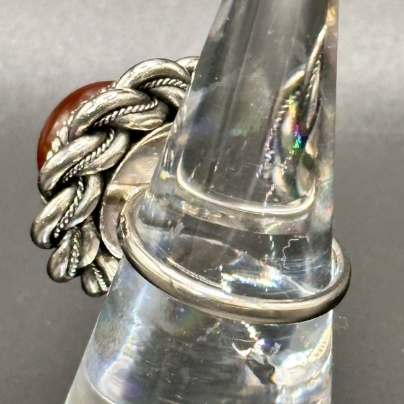 Silver Tone Ring Set With a cabochon Amber
 Size 8￼ - Picture 5 of 14